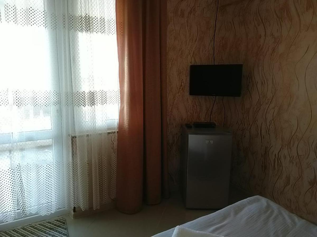 קבריאטי Geno Guest House מראה חיצוני תמונה