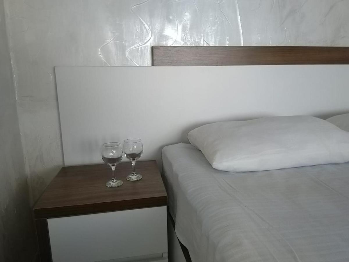 קבריאטי Geno Guest House מראה חיצוני תמונה